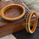 Single Line Black Kundan Bangle-Opaque-G3599